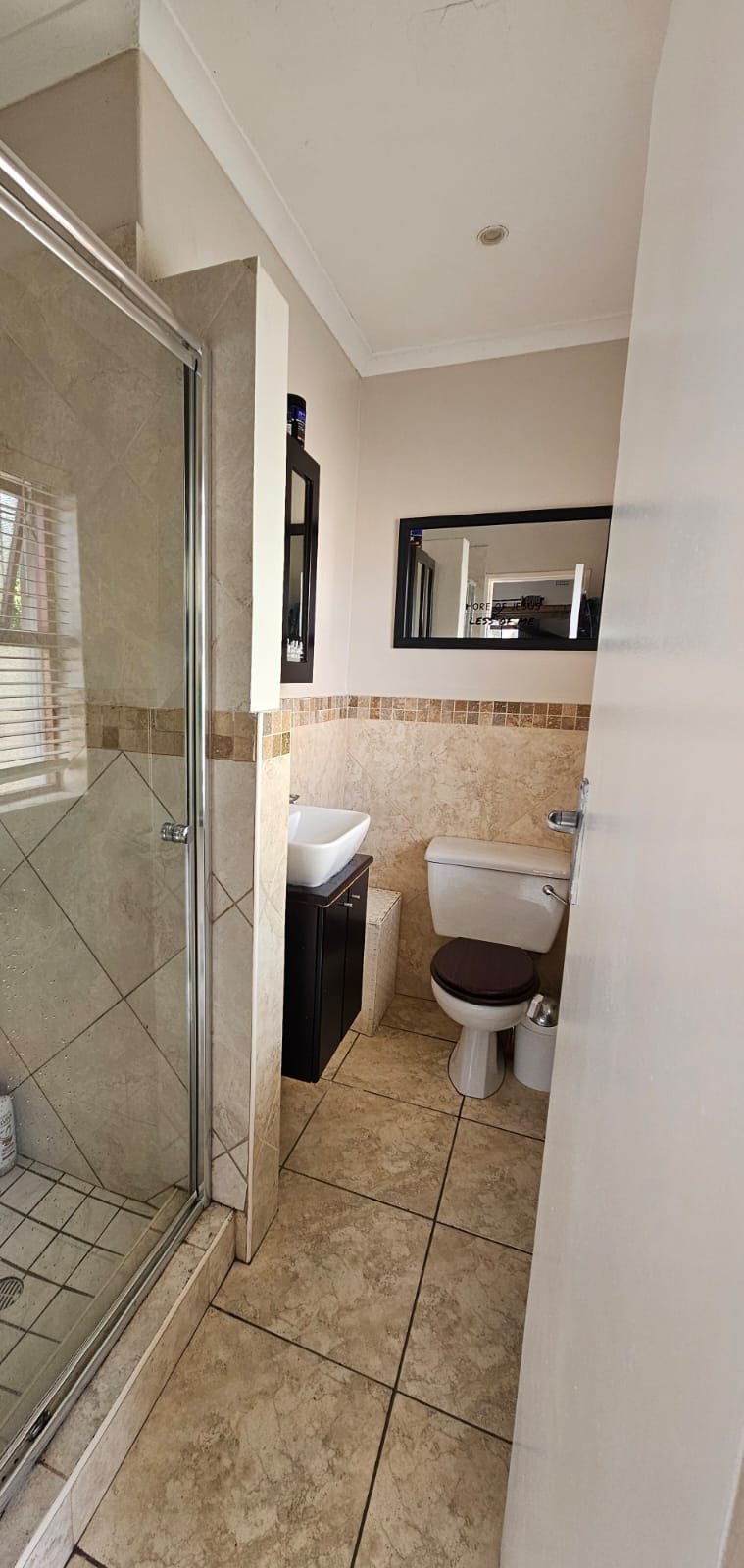 To Let 4 Bedroom Property for Rent in Fish Hoek Western Cape